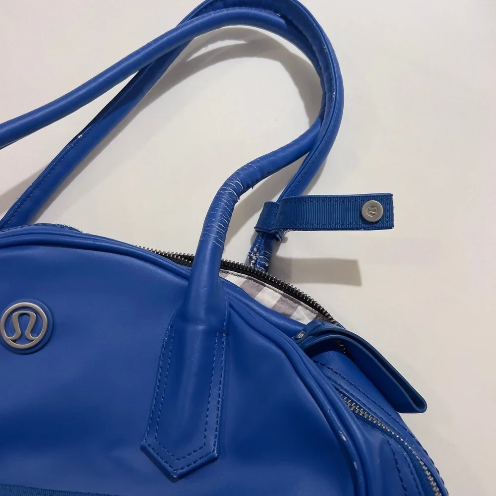 Lululemon‎ Royal Blue Faux Leather Gym Bag Duffel Laptop Sleeve Striped Lining